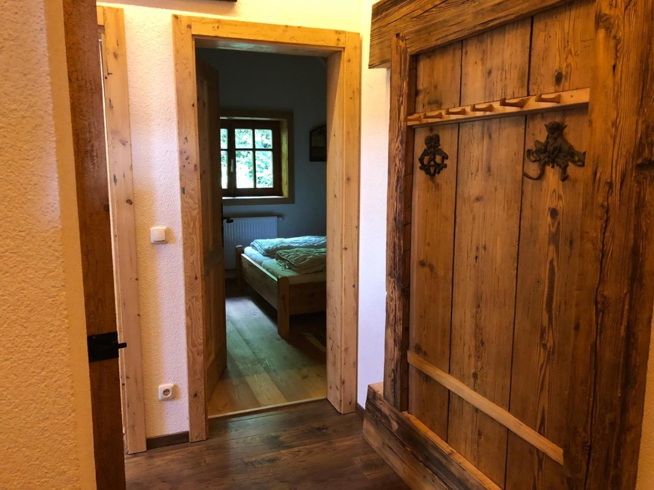 Villa Waldheimathuette à Sankt Kathrein am Hauenstein Extérieur photo