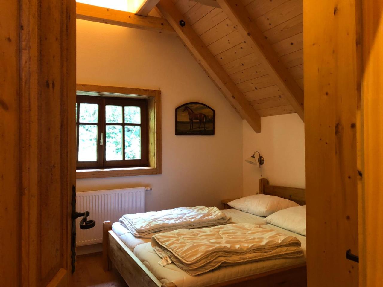 Villa Waldheimathuette à Sankt Kathrein am Hauenstein Extérieur photo