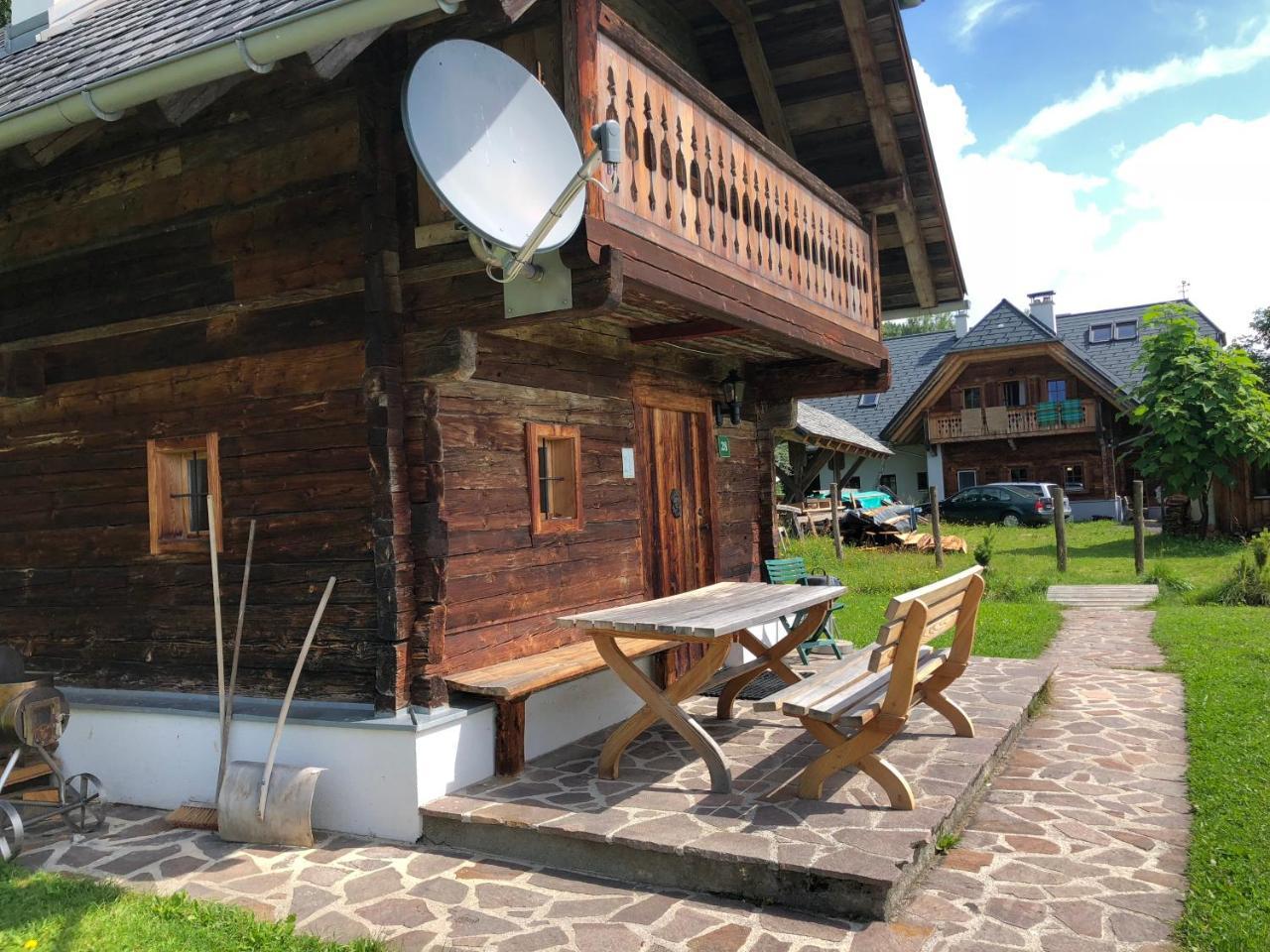 Villa Waldheimathuette à Sankt Kathrein am Hauenstein Extérieur photo